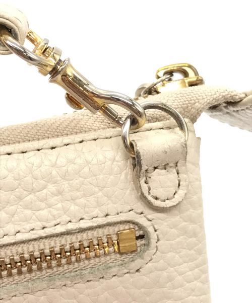 ATAO（アタオ）ATAO (アタオ) オフィスブーブーウォレットバッグ アイボリーの古着・服飾アイテム