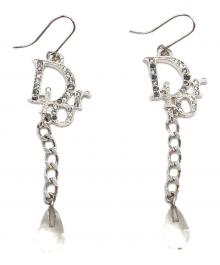 Dior（ディオール）の古着「ロゴラインストーンスウィングピアス」｜シルバー