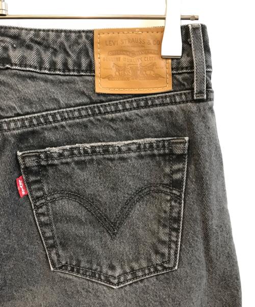LEVI'S（リーバイス）LEVI'S (リーバイス) LOW LOOSE 	A5566-0000 ブラック サイズ:W27の古着・服飾アイテム
