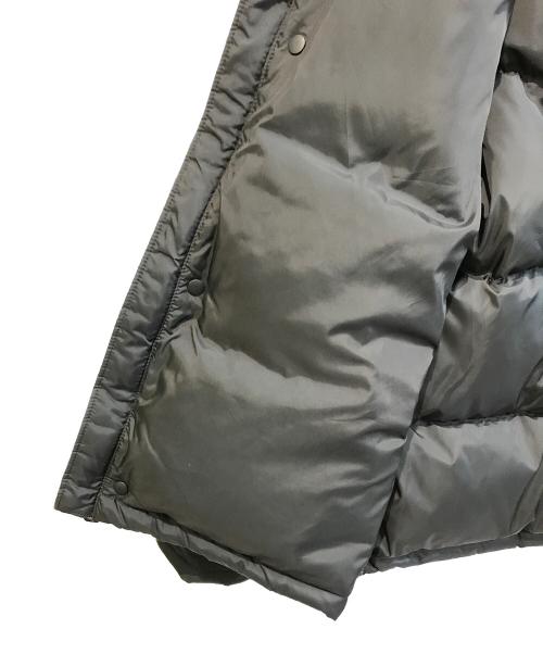 LEVI'S（リーバイス）LEVI'S (リーバイス) Laurel Short Puffer　A5626-0000 ブラック サイズ:Mの古着・服飾アイテム