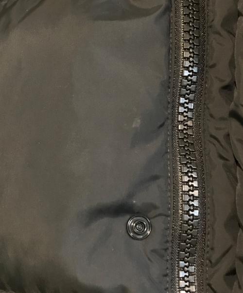 LEVI'S（リーバイス）LEVI'S (リーバイス) Laurel Short Puffer　A5626-0000 ブラック サイズ:Mの古着・服飾アイテム