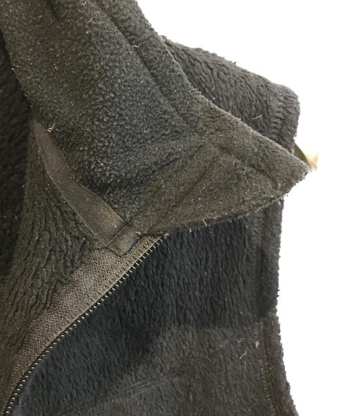 Patagonia（パタゴニア）Patagonia (パタゴニア) R2フリースベスト　25154 ブラック サイズ:Sの古着・服飾アイテム