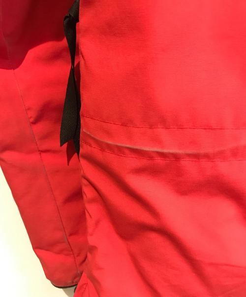 CANADA GOOSE（カナダグース）CANADA GOOSE (カナダグース) ダウンジャケット レッド サイズ:Sの古着・服飾アイテム