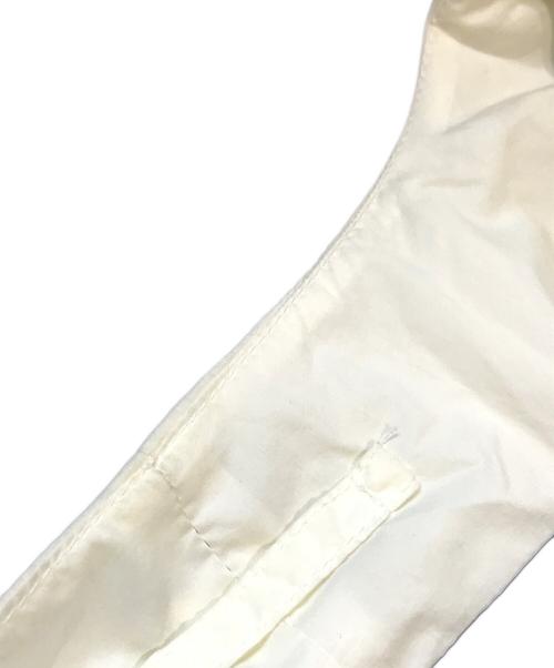 HERNO（ヘルノ）HERNO (ヘルノ) ベスト　23713 アイボリー サイズ:44の古着・服飾アイテム