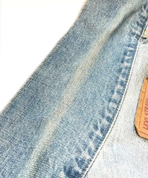 LEVI'S（リーバイス）LEVI'S (リーバイス) デニムジャケット　71557-0214 インディゴ サイズ:38の古着・服飾アイテム