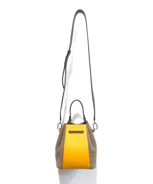 FURLA（フルラ）FURLA (フルラ) MIASTELLAバケットバッグ　WB00353 BX0458 ブラウン×イエローの古着・服飾アイテム