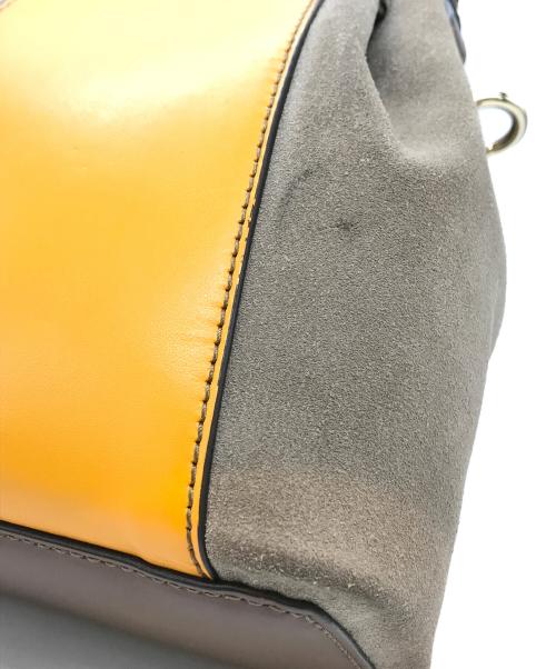 FURLA（フルラ）FURLA (フルラ) MIASTELLAバケットバッグ　WB00353 BX0458 ブラウン×イエローの古着・服飾アイテム