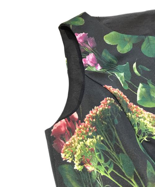 M'S GRACY（エムズグレイシー）M'S GRACY (エムズグレイシー) 花柄ノースリーブワンピース　IT-911501 ブラック サイズ:Ｍの古着・服飾アイテム