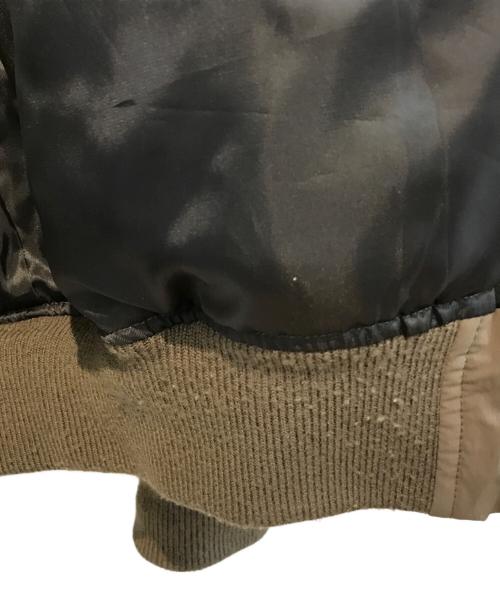 AVIREX（アヴィレックス）AVIREX (アヴィレックス) MIX FABRIC BOMBER JACKET　6182167 カーキ サイズ:Mの古着・服飾アイテム