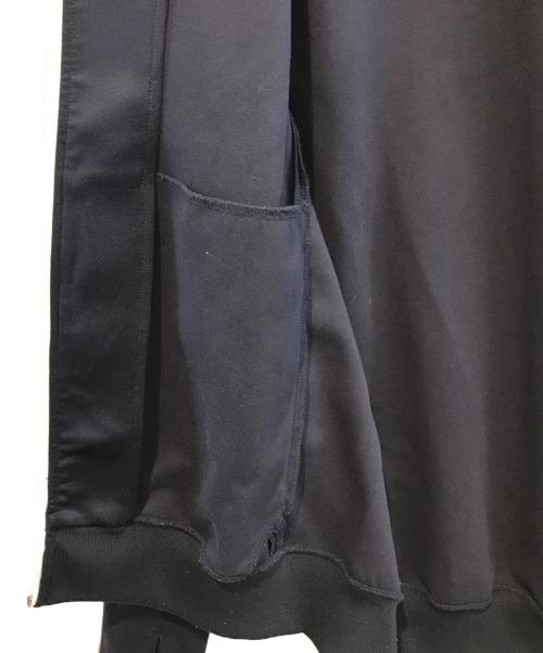 FRED PERRY（フレッドペリー）FRED PERRY (フレッドペリー) トラックジャケット　FZ2685 ネイビー サイズ:Mの古着・服飾アイテム