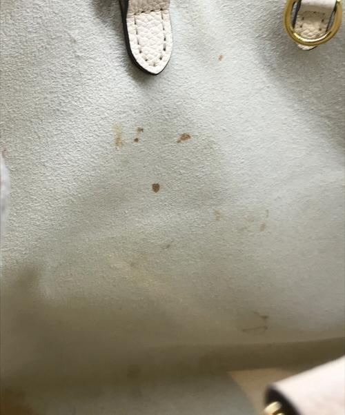 LOUIS VUITTON（ルイ ヴィトン）LOUIS VUITTON (ルイ ヴィトン) アンプラント オンザゴー MM　M45717 ベージュの古着・服飾アイテム