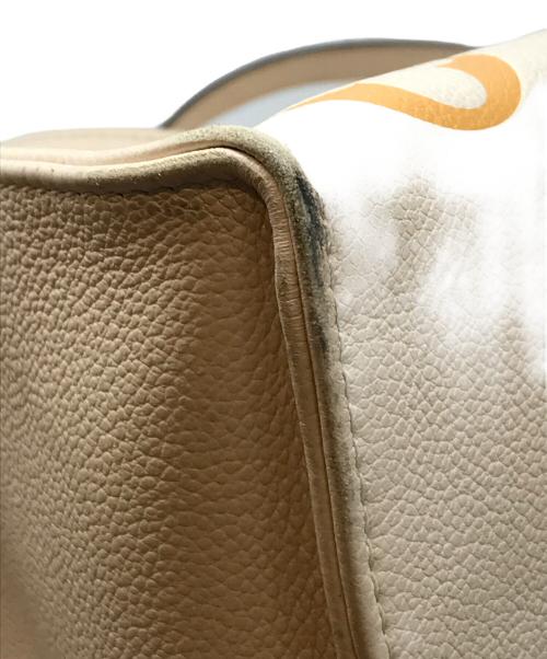 LOUIS VUITTON（ルイ ヴィトン）LOUIS VUITTON (ルイ ヴィトン) アンプラント オンザゴー MM　M45717 ベージュの古着・服飾アイテム