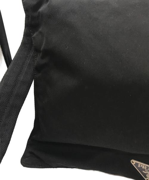 PRADA（プラダ）PRADA (プラダ) ナイロンショルダーバッグ ブラックの古着・服飾アイテム