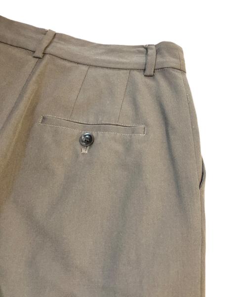 MAISON SPECIAL（メゾンスペシャル）MAISON SPECIAL (メゾンスペシャル) 2way Two Tuck Wide Pants　21232465311 グレー サイズ:38の古着・服飾アイテム