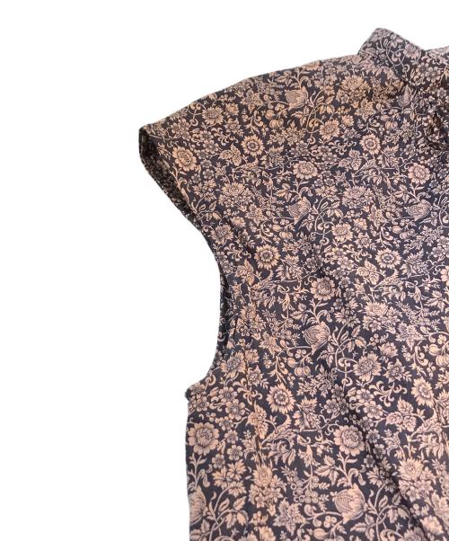 kurashi&trips publishing（クラシアンドトリップス パブリッシング）KURASHI&Trips PUBLISHING (クラシアンドトリップス パブリッシング) 花柄オールインワン ベージュ サイズ:Ｍの古着・服飾アイテム