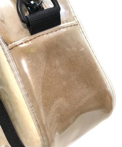 UGG（アグ）UGG (アグ) ショルダーバッグ アイボリーの古着・服飾アイテム