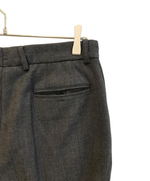 GIORGIO ARMANI（ジョルジョアルマーニ）GIORGIO ARMANI (ジョルジョアルマーニ) センタープレスパンツ グレー サイズ:XLの古着・服飾アイテム