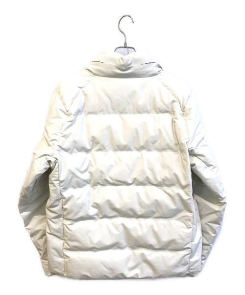 DESCENTE（デサント）DESCENTE (デサント) ダウンジャケット　DAMOGK34U アイボリー サイズ:XLの古着・服飾アイテム