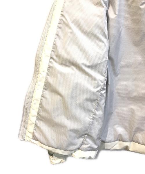 DESCENTE（デサント）DESCENTE (デサント) ダウンジャケット　DAMOGK34U アイボリー サイズ:XLの古着・服飾アイテム