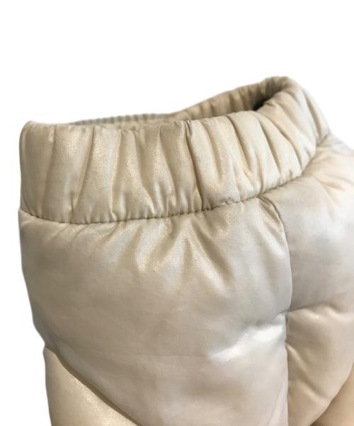 MONCLER（モンクレール）MONCLER (モンクレール) BADETE GIUBBOTTO 420934637205 ベージュ サイズ:Sの古着・服飾アイテム