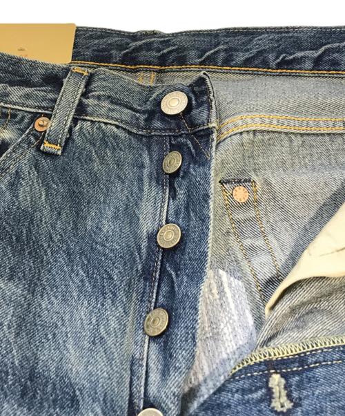 LEVI'S VINTAGE CLOTHING（リーバイス ビンテージ クロージング）LEVI'S VINTAGE CLOTHING (リーバイス ビンテージ クロージング) 復刻501XXデニムパンツ　50155-0097 インディゴ サイズ:W32 未使用品の古着・服飾アイテム