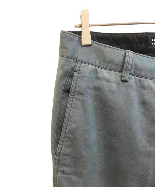 STONE ISLAND（ストーンアイランド）STONE ISLAND (ストーンアイランド) スリムフィットチノパン　661530205 グレー サイズ:W31の古着・服飾アイテム