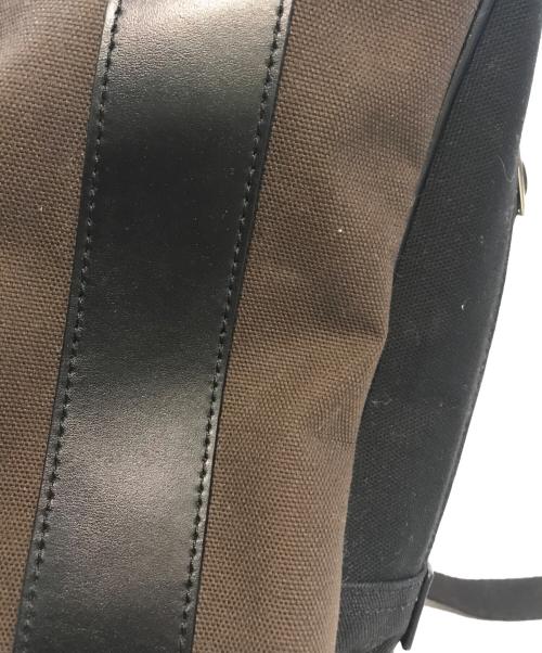 PAUL SMITH（ポールスミス）PAUL SMITH (ポールスミス) リュック カーキの古着・服飾アイテム