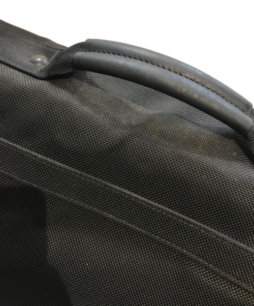 TUMI（トゥミ）TUMI (トゥミ) ショルダーバッグ ブラックの古着・服飾アイテム