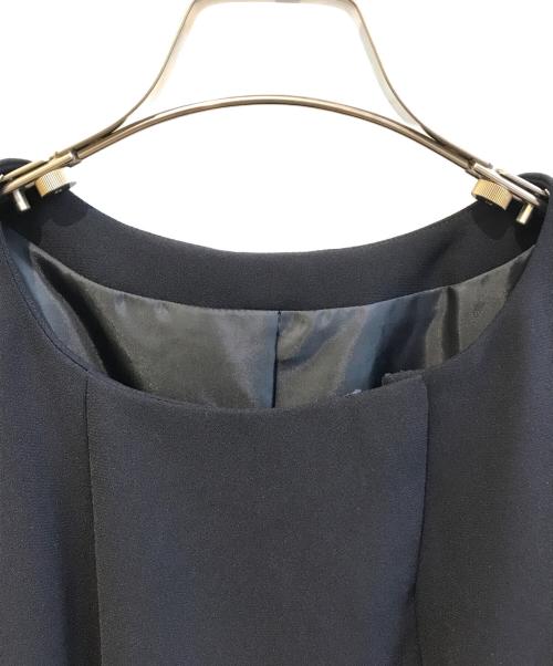 ELENA（エレナ）ELENA (エレナ) セットアップスーツ　210486C-3 ネイビー サイズ:9APの古着・服飾アイテム