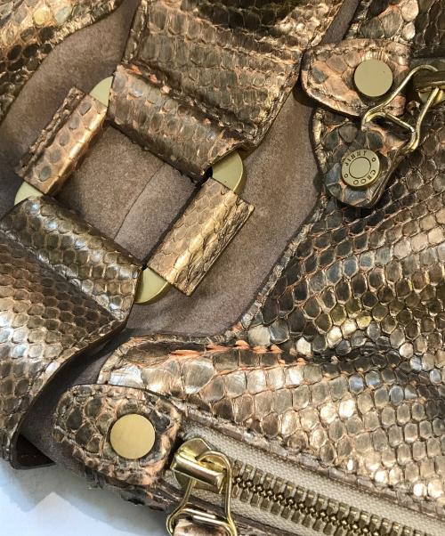 JIMMY CHOO（ジミーチュウ）JIMMY CHOO (ジミーチュウ) パイソン 型押しトートバッグ ベージュの古着・服飾アイテム