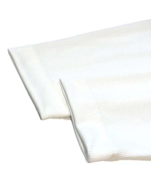 suavele（シュアーヴル）SUAVELE (シュアーヴル) カットソー RX-0075 ホワイト サイズ:M 未使用品の古着・服飾アイテム