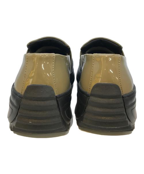 BEARDSLEY（ビアズリー）BEARDSLEY (ビアズリー) エナメルローファー カーキ サイズ:24の古着・服飾アイテム