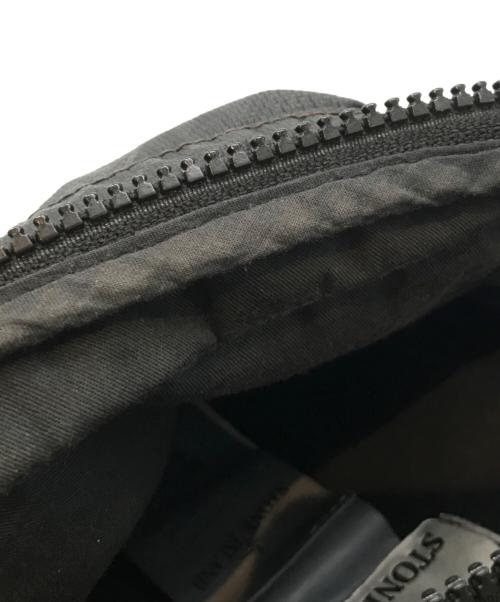 STONE ISLAND（ストーンアイランド）STONE ISLAND (ストーンアイランド) GARMENT DYED BUMBAG ブラックの古着・服飾アイテム