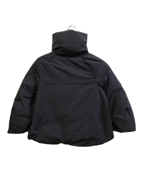 +J（プラスジェイ）+J (プラスジェイ) ハイブリッドダウンジャケット ネイビー サイズ:XSの古着・服飾アイテム
