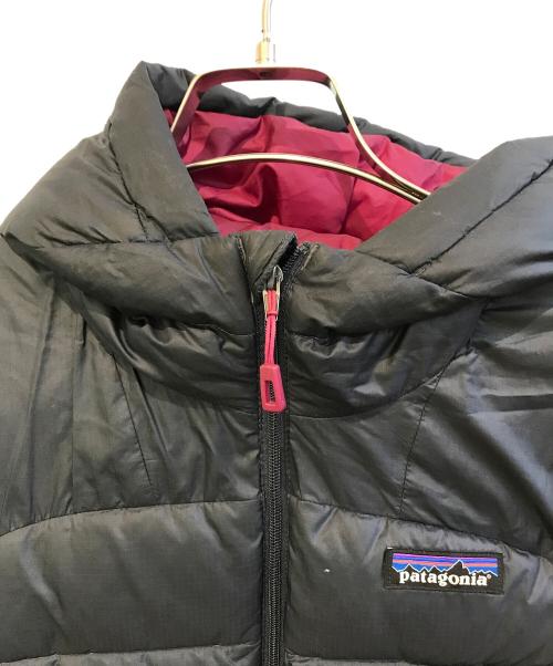 Patagonia（パタゴニア）Patagonia (パタゴニア) ダウンセーターフーディ　84907 ネイビー サイズ:ＸＳの古着・服飾アイテム