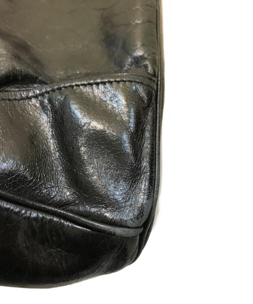 MIU MIU（ミュウミュウ）MIU MIU (ミュウミュウ) レザーハンドバッグ ブラックの古着・服飾アイテム