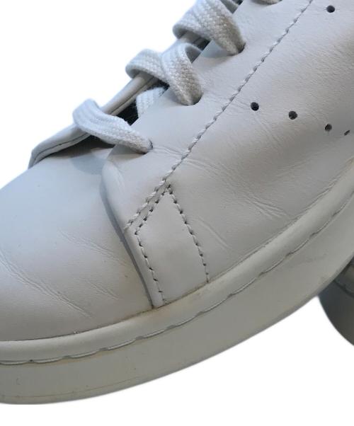 Y-3（ワイスリー）Y-3 (ワイスリー) Stan Smith JR4220 ホワイト サイズ:26.5の古着・服飾アイテム