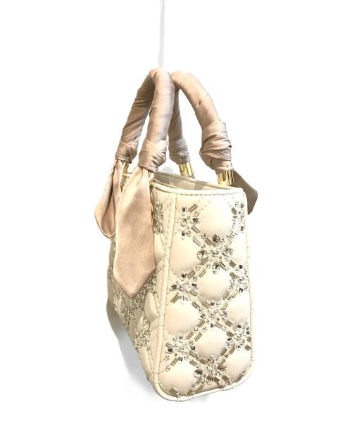 RANDA（ランダ）RANDA (ランダ) ビジューキルティングバッグ ベージュの古着・服飾アイテム