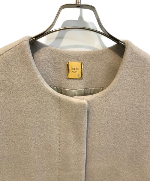 MUSE（ミューズ）MUSE (ミューズ) ダブルクロス ノーカラーコート ベージュ サイズ:FREEの古着・服飾アイテム