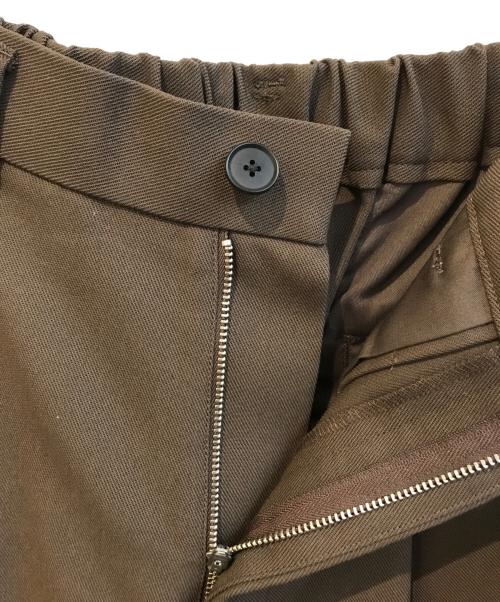 UNITED TOKYO（ユナイテッドトーキョー）UNITED TOKYO (ユナイテッドトーキョー) バレルチノパンツ　135440002 ブラウン サイズ:Sの古着・服飾アイテム