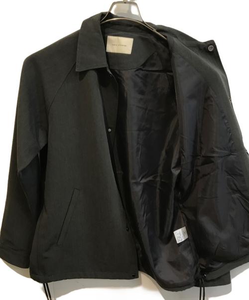 nano・universe（ナノ・ユニバース）nano・universe (ナノ・ユニバース) イタリアンドットリラックスコーチジャケット グレー サイズ:M 未使用品の古着・服飾アイテム