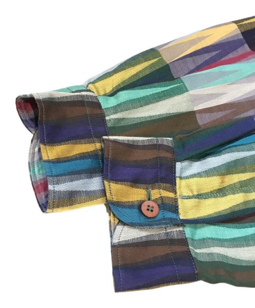 missoni（ミッソーニ）MISSONI (ミッソーニ) 総柄シャツ　D-JK392 マルチカラー サイズ:52の古着・服飾アイテム