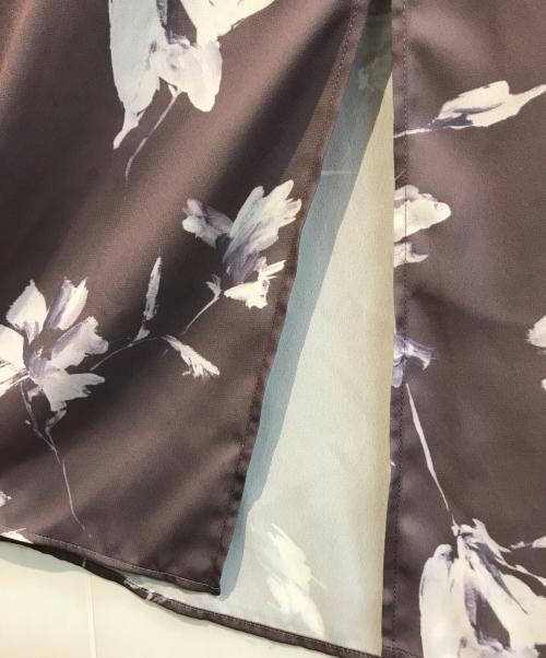 Snidel（スナイデル）Snidel (スナイデル) ダブルベルトプリントスカート　SWFS251204 パープルの古着・服飾アイテム