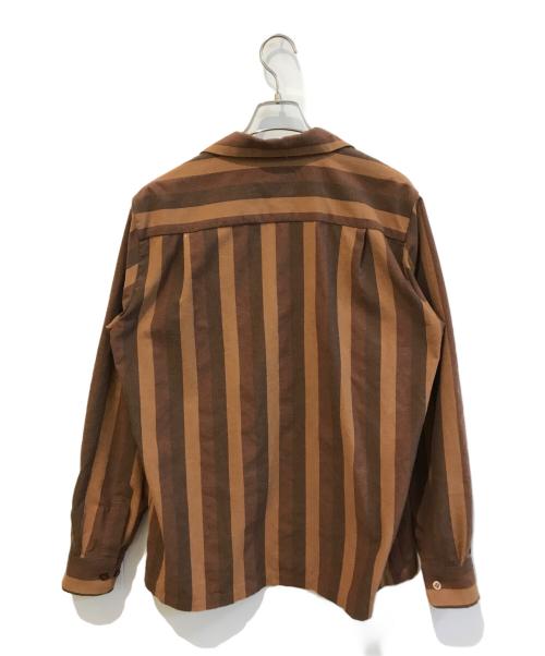 LEVI'S VINTAGE CLOTHING（リーバイス ビンテージ クロージング）LEVI'S VINTAGE CLOTHING (リーバイス ビンテージ クロージング) SPORTSWEAR シャツ ベージュ サイズ:Sの古着・服飾アイテム