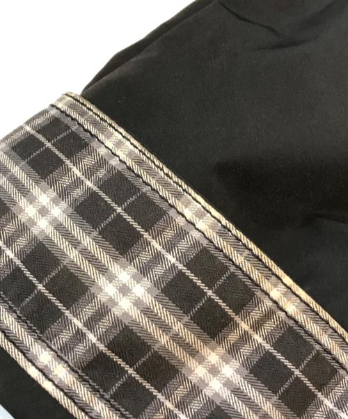 BURBERRY BLACK LABEL（バーバリーブラックレーベル）BURBERRY BLACK LABEL (バーバリーブラックレーベル) マウンテンパーカー　D1F04-103-09 ブラック サイズ:Ｌの古着・服飾アイテム