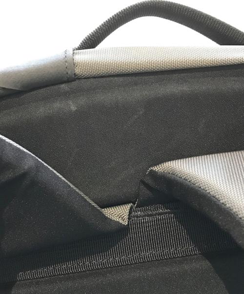 ARC'TERYX（アークテリクス）ARC'TERYX (アークテリクス) ARRO 22 BACKPACK　461852 グレーの古着・服飾アイテム