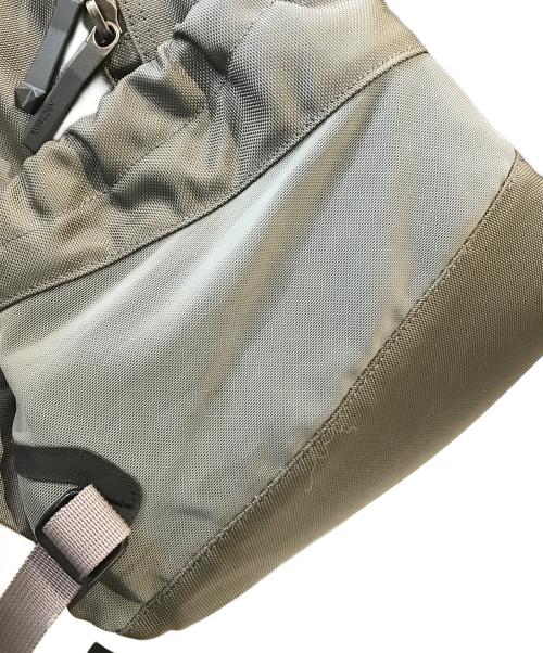 ARC'TERYX（アークテリクス）ARC'TERYX (アークテリクス) ARRO 22 BACKPACK　461852 グレーの古着・服飾アイテム