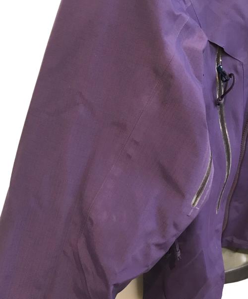 ARC'TERYX（アークテリクス）ARC'TERYX (アークテリクス) Beta AR JAKET　10804-54744-0311 パープル サイズ:XSの古着・服飾アイテム