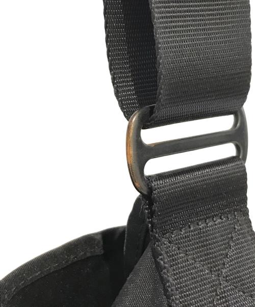 AMIACALVA ARTIFICIAL FIBER（アミアカルヴァ）AMIACALVA ARTIFICIAL FIBER (アミアカルヴァ) MESSENGER BAG ブラックの古着・服飾アイテム