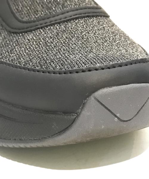 emmi（エミ）emmi (エミ) eco ニットカッティングデザインスニーカー ブラック サイズ:24の古着・服飾アイテム